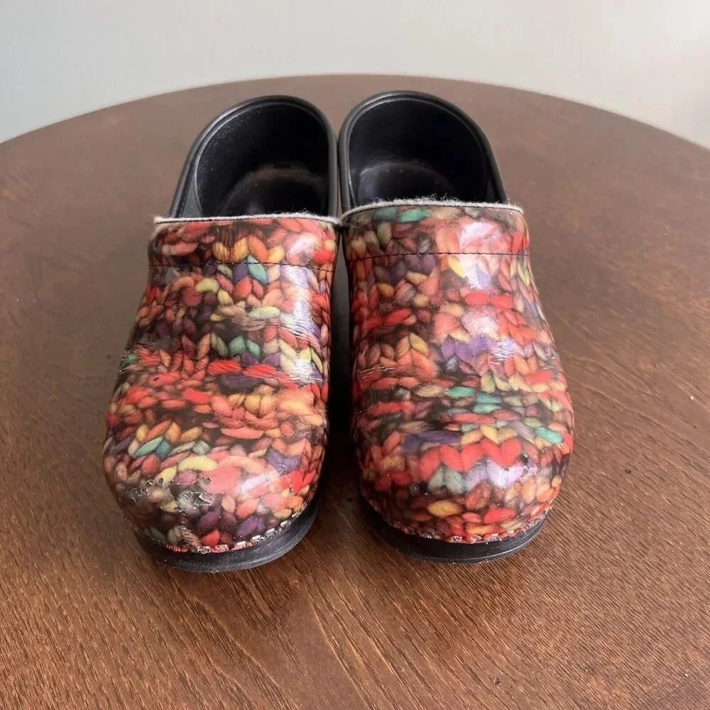 Dansko 37 Professional Clogs Shoes Cute Chunky Knit Yarn Pattern Nursing‎ 6.5